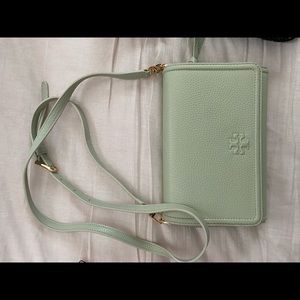 Tory Burch wallet/crossbody